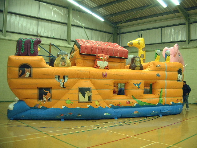 Inflatable Structures Manufacturer